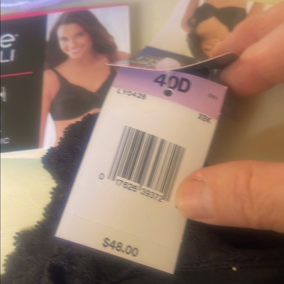 Lilyette Women's White and Black Shaping Minimizer Bras 2 - Picture 3 of 5